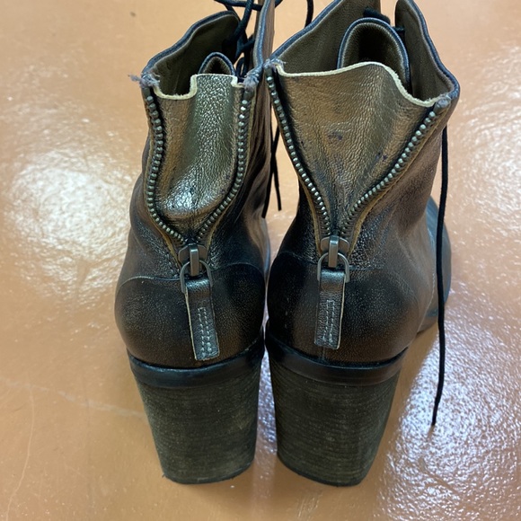 AS 98 Style Bacio brand size 10 soft pewter leather. 3.5” block heel. Very comfy - Picture 3 of 8